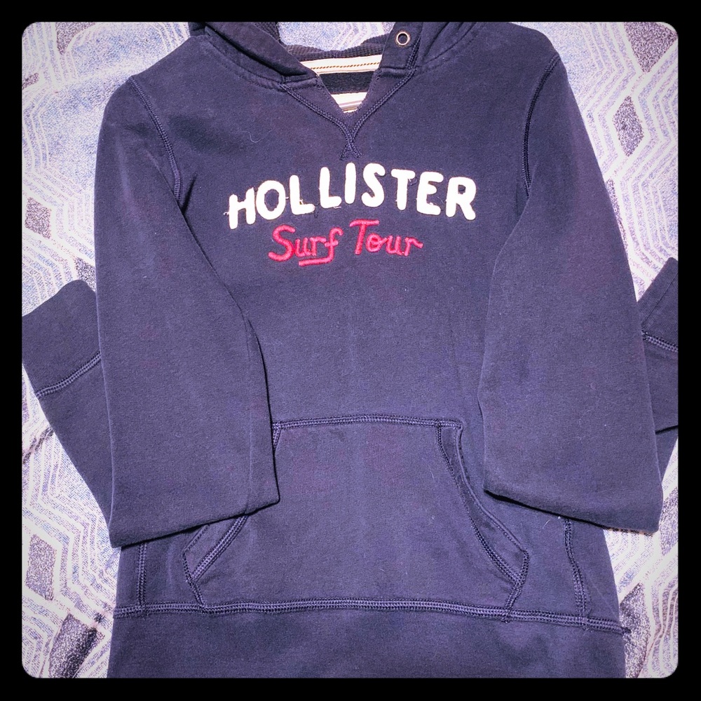Bro stains, or rips always loved this hoodie